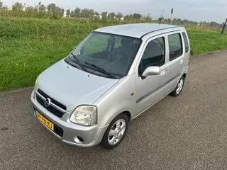 Opel Agila 1.2-16V Maxx incl gloednieuw apk ! leuke beginners auto !