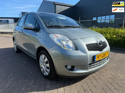 Toyota Yaris 1.3 VVTi Sol *AUTOMAAT* NWE APK**