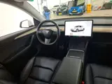 Foto 30 van Tesla Model Y 75 kWh 351pk Long Range AWD | SOH 90% | Incl. 24 Maanden Bovag garantie | 19" | Pearl
