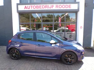 Peugeot 208 1.2 5-Drs Like 1e EIGENAAR,AIRCO! (bj 2017)