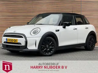 MINI 5-deurs 1.5 Cooper Camden Edition Carplay / Automaat / Clima