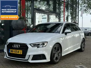 Audi A3 Sportback 1.0 TFSI Sport S Line Edition | PDC | Climate control | Navigatie | Apple CarPlay/