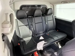 Foto 14 van Mercedes-Benz Vito 114 1.9 CDI 136PK Dubbele Cabine L2H1 5 Stoelen Climate Control Cruise Control Tr