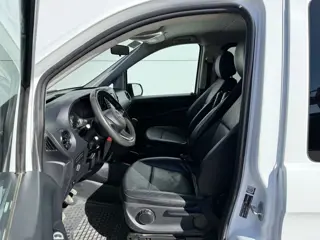 Foto 13 van Mercedes-Benz Vito 114 1.9 CDI 136PK Dubbele Cabine L2H1 5 Stoelen Climate Control Cruise Control Tr