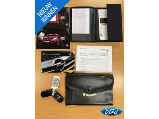 Foto 11 van Opel Astra 1.0 Automaat Innovation Navi Camera Trekhaak Parking pack Dodehoek Schuifkanteldak Dealer