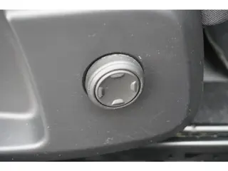 Foto 13 van Volvo XC40 1.5 T4 Plug-in hybrid Aut/Carplay/Camera/Cruise/Navi/Climate Control