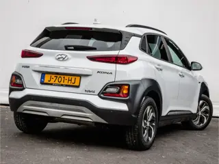 Foto 11 van Hyundai KONA 1.6 GDI HEV Fashion Adapt. cruise/ Carplay/ DAB+/ Camera/ Full map navigatie