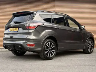 Foto 19 van Ford Kuga 1.5 AWD EcoBoost ST Line Trekhaak / Automaat / Navi / Camera