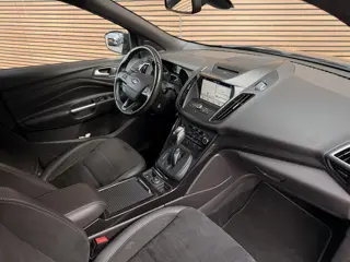 Foto 18 van Ford Kuga 1.5 AWD EcoBoost ST Line Trekhaak / Automaat / Navi / Camera