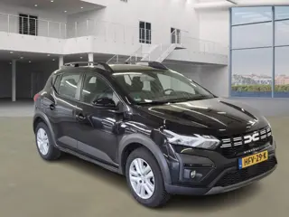 Dacia SANDERO Stepway 1.0 TCe 90 AUT! Camera! Trekhaak! VERWACHT!