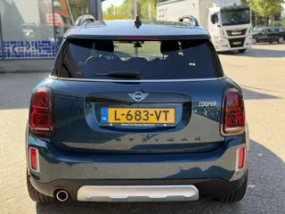 Foto 16 van MINI Countryman 1.5 Cooper Boardwalk Edition NL Auto | OpenDak | Camera