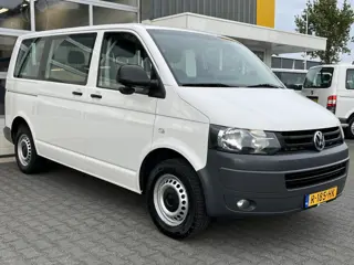 Volkswagen Transporter Kombi 2.0 TDI DSG Automaat L1H1 BM BTW en BPM vrij Airco Cruise control Trekh