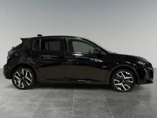 Foto 15 van Peugeot 208 GT Pack 1.2 Hybrid 145pk e-DCS6 | ALCANTARA | DODEHOEKBEW. | STOELVERW. | 360° CAMERA |