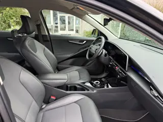 Foto 14 van Kia Niro EV DynamicLine 64.8 kWh