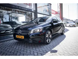 Mercedes-Benz A-klasse 180 Ambition | Aut | Navi | PDC | Xenon | Cruise | 18" lmv |