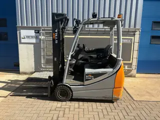VS-23036 Elektrische triplex heftruck Still RX20-16