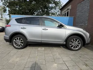 Foto 13 van Toyota RAV4 2.5 Hybrid AWD Executive Keyless entry + starten, Navigatiesysteem