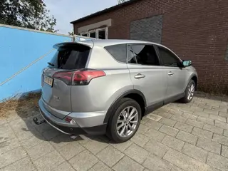 Foto 16 van Toyota RAV4 2.5 Hybrid AWD Executive Keyless entry + starten, Navigatiesysteem