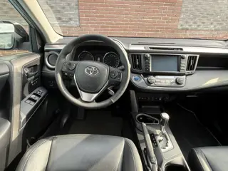 Foto 11 van Toyota RAV4 2.5 Hybrid AWD Executive Keyless entry + starten, Navigatiesysteem