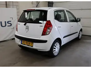 Foto 16 van Hyundai i10 1.1 Dynamic Cool NAP Airco APK