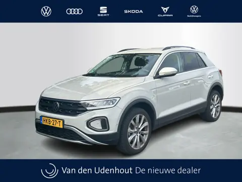 Volkswagen T-Roc 1.5 TSI 150pk Life Edition Navigatie Clima