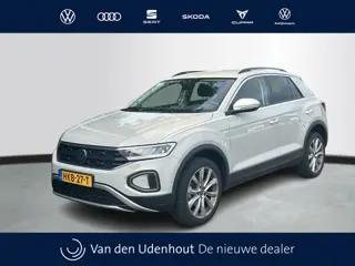 Volkswagen T-Roc 1.5 TSI 150pk Life Edition Navigatie Clima
