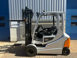 VS-23060 Elektrische triplex heftruck Still RX60-35L