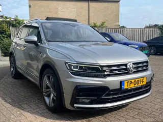 Foto 12 van Volkswagen Tiguan 1.4 TSI 150PK AUT 3x R-line pano trekh virtual led