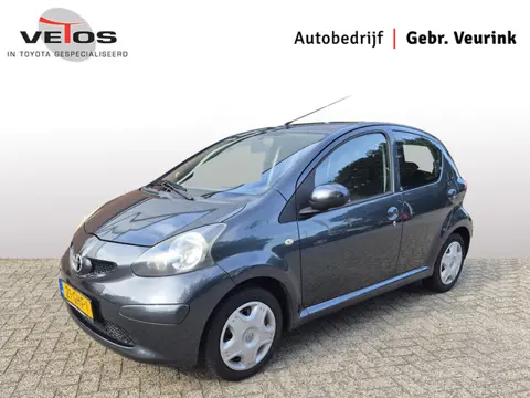 Toyota Aygo 1.0-12V + Automaat (bj 2008)