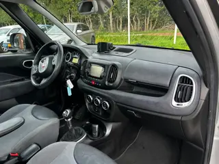 Foto 13 van Fiat 500 L 1.4-16V Lounge Airco NAP APK