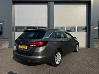 Foto 18 van Opel Astra Sports Tourer 1.0 Turbo Business Navigatie PDC