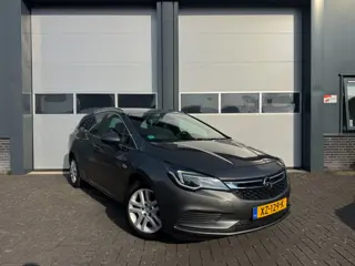 Foto 16 van Opel Astra Sports Tourer 1.0 Turbo Business Navigatie PDC
