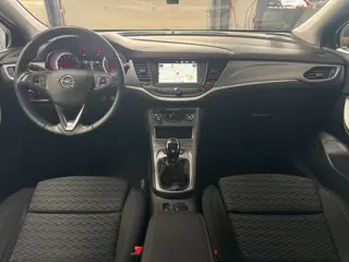 Foto 12 van Opel Astra Sports Tourer 1.0 Turbo Business Navigatie PDC