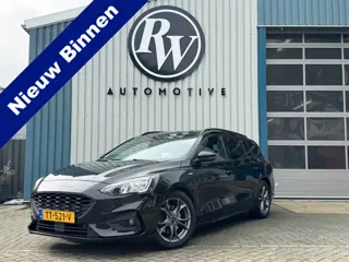 Ford FOCUS Wagon 1.5 ST Line Head-up / Applecarplay / Keyless / Lane assit / camera /Adaptive Cruise