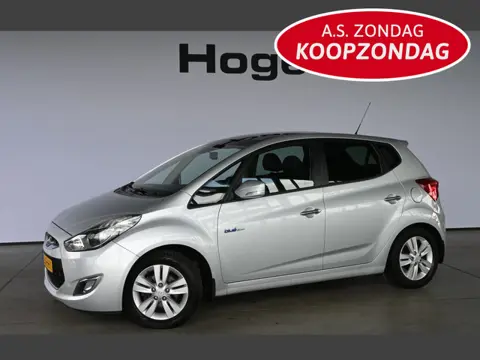 Hyundai ix20 1.4i i-Catcher Clima Navigatie Schuifdak Trekhaak Goed Onderhouden! Inruil Mogelijk!