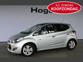 Hyundai ix20 1.4i i-Catcher Clima Navigatie Schuifdak Trekhaak Goed Onderhouden! Inruil Mogelijk!