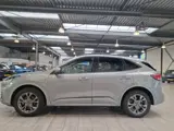 Foto 30 van Ford Kuga 2.5 PHEV ST-Line | Winterpack | Camera | Navi | Clima | Cruise | 4 Seiz. banden | SOH 95,8