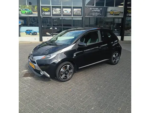 Toyota Aygo 1.0 VVT-i x-clusiv