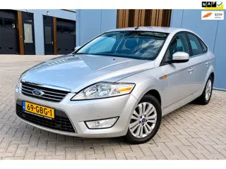 Ford Mondeo 2.3-16V Ghia