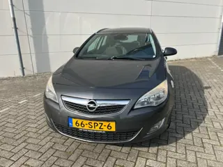 Foto 20 van Opel Astra Sports Tourer 1.4 Turbo Cosmo Automaat Navi Cruise Controle NL-Auto Apk 03-2027