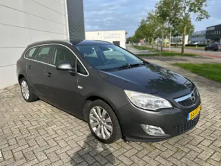 Foto 17 van Opel Astra Sports Tourer 1.4 Turbo Cosmo Automaat Navi Cruise Controle NL-Auto Apk 03-2027