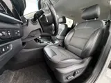 Foto 23 van Kia Niro 141PK PHEV Hybride Automaat Trekhaak Adap.Cruise Stoelverwarming Navi Camera Apple Carplay