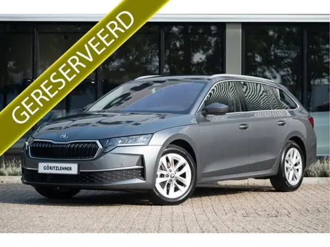 Škoda Octavia 1.5 TSI MHEV Selection DSG | Trekhaak | ACC | Winterpakket | Dodehoek det. | Camera