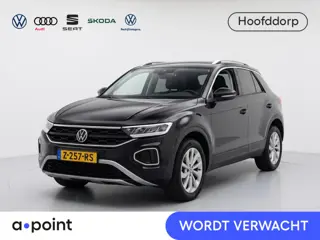 Volkswagen T-Roc 1.0 TSI Life Edition 110 pk | Verlengde garantie | Navigatie | Parkeersensoren (Par