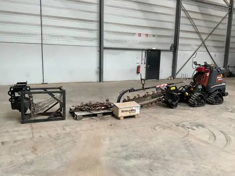 Ditch Witch R300 (bj 2018)