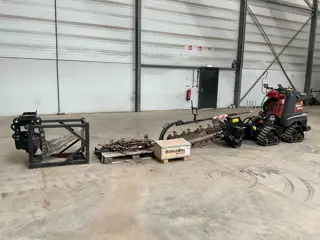Ditch Witch R300 (bj 2018)