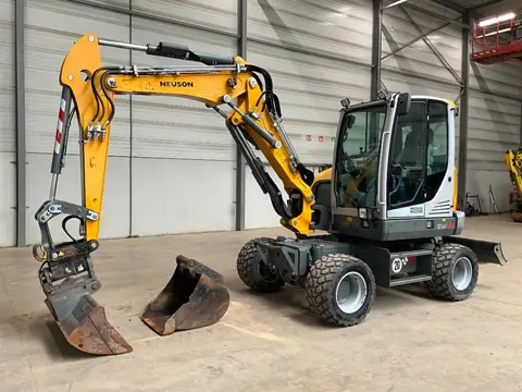Neuson EW 65 powertilt (bj 2019)