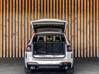 Foto 11 van BMW X3 xDrive30e 292PK High Executive M-Sport | M-SPORT KUIPSTOELEN | HEAD-UP | PANO | HARMAN KARDON