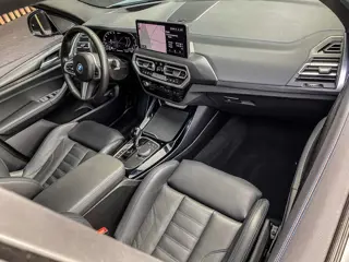 Foto 17 van BMW X3 xDrive30e 292PK High Executive M-Sport | M-SPORT KUIPSTOELEN | HEAD-UP | PANO | HARMAN KARDON