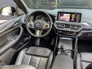 Foto 16 van BMW X3 xDrive30e 292PK High Executive M-Sport | M-SPORT KUIPSTOELEN | HEAD-UP | PANO | HARMAN KARDON